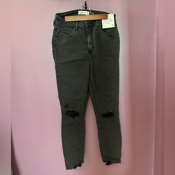 Abercrombie & Fitch Curve Love Super Skinny Ankle High Rise - Picture 4 of 4